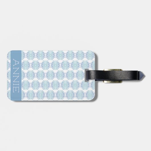 Elegant Blauw Mandala Patroon op Witte Naam Bagagelabel (Achterkant horizontaal)