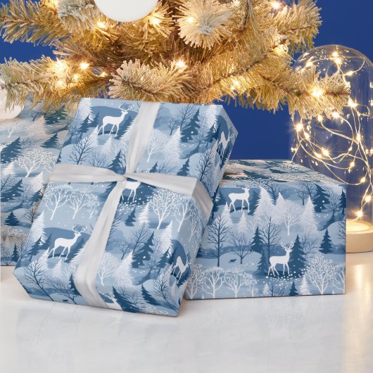 Elegant Blauw Winter Bossen & Herten Kerstmis Cadeaupapier (Feestdagen)