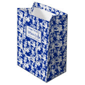 Elegant Blauw Wit Bloemen 70ste Verjaardag Medium Cadeauzakje (Voorkant Gekanteld)