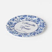 Elegant Blauw Wit Bloemen Toile Bruiloft Papieren Bordje (Gekanteld)