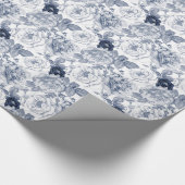 Elegant blauw wit bloempatroon  cadeaupapier (Hoek)