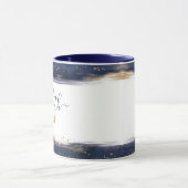 Elegant blauwe en goudpenseelstreken op maat mok (Midden)