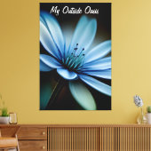 Elegant blauwe ventilator op zwarte achtergrond canvas afdruk (Insitu (Woonkamer))