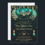 Elegant Blauwgroen & Gold Winter Baubles Nieuwjaar Kaart<br><div class="desc">Elegant blauwgroen en gouden kerstcadeautjes ornamenten op een blauwgroen en gouden achtergrond</div>