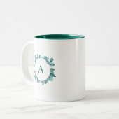 Elegant Blauwgroen Greenery Waterverf Monogram Tweekleurige Koffiemok (Voorkant links)