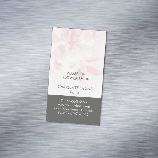 Elegant Bleek roze sierbloemist Magnetisch Visitekaartje (Voorbeeld)