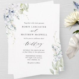 Elegant Bliss, White Floral and Greenery Wedding Kaart