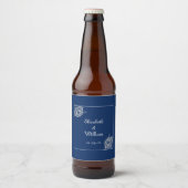 Elegant Bloemen Kant op Marine Blauw Bruiloft Bier Etiket (Voorkant)