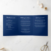 Elegant Bloemen Kant op Marine Blauw Bruiloft Drieluik Programma (Binnen)