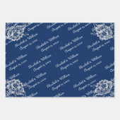 Elegant Bloemen Kant op Marine Blauw Bruiloft Inpakpapier Vel (Voorkant)