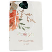 Elegant Bloemen Waterverf Paar Initialen Bruiloft Medium Cadeauzakje (Voorkant)