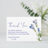 Elegant bloemenblauw script baby shower bedankkaart (Staand voorkant)