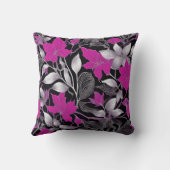 Elegant bloemenkussen met roze en zilveren bladere kussen (Achterkant)