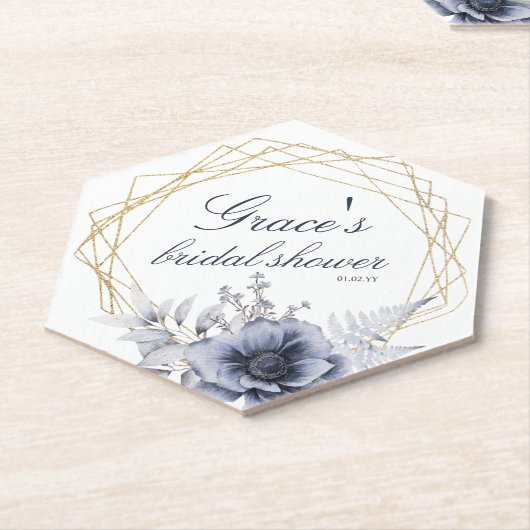 Elegant Bloemenscript in Blauw Wit Bruidsdiner Kartonnen Onderzetters (Schuin)