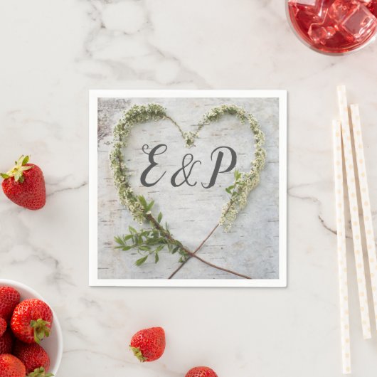 Elegant bloemhart rustige berk bruiloft servet (Insitu)