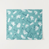 Elegant bloemmotief - Blauwgroen & wit Botanisch Wandkleed (Voorkant (horizontaal))