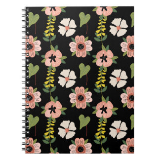 Elegant Bloemmotief op Zwart | Chic Botanisch Notitieboek