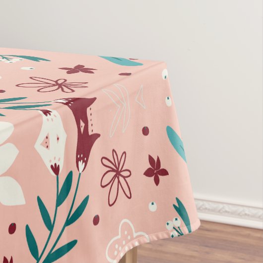 Elegant bloemmotief roze tafelkleed (Voorbeeld)