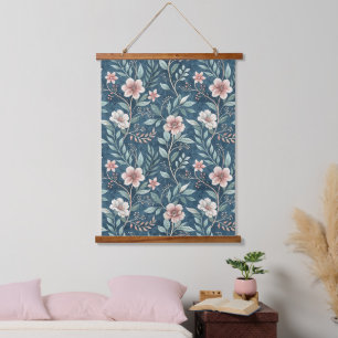 Elegant Bloempatroon met Roze & Crème Bloesems Hangend Wandkleed