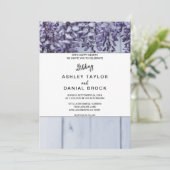 Elegant bloesems paarse rozen hout bloemen bruilof kaart (Staand voorkant)