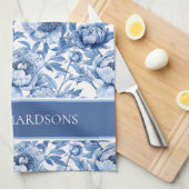 Elegant Blue and White Chinoiserie Floral Pattern Theedoek (Quarter Fold)