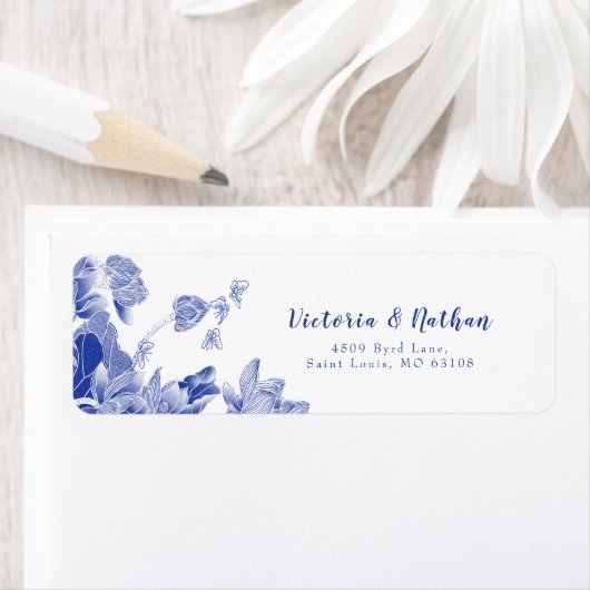 Elegant Blue and White Floral Wedding Label (Insitu)