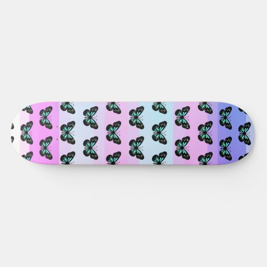 Elegant Blue & Black Butterfly Pattern Persoonlijk Skateboard (Horizontaal)