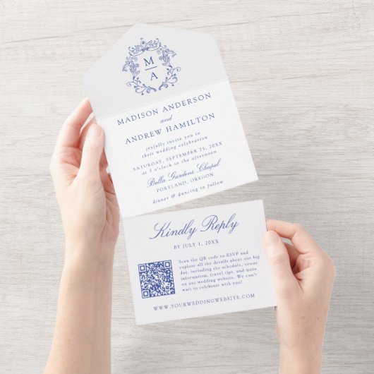 Elegant Blue Crest Chinoiserie Monogram Wedding All In One Uitnodiging (Afscheurbaar)