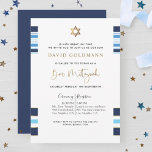 Elegant Blue en Gold Striped Tallit Bar Mitzvah Kaart<br><div class="desc">Nodig vrienden en familie uit met deze elegante Bar Mitzvah-uitnodiging met een blauw, jaloers, wit en gouden, gestreept design! Mogelijkheid om uw ceremonie en receptie, luncheon, diner of feestgegevens toe te voegen! Goudstrepen, Bar Mitzvah-frase en ster van David in faux gouden folie. Moderne handgeschreven kalligrafie. Stijlvol in blauw van de...</div>