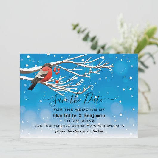 Elegant Blue en Red Bird Snow Save the Date (Staand voorkant)