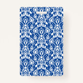 Elegant Blue en White Damask Family Reunion Badge (Achterkant)