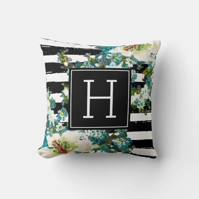 Elegant Blue en White Flowers met Monogram Kussen (Voorkant)