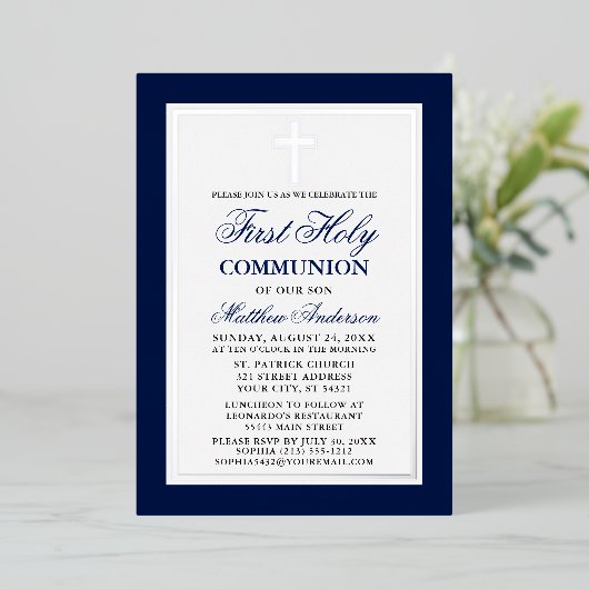 Elegant Blue First Heilige Commune Cross Silver Folie Uitnodiging (Staand Voorkant)