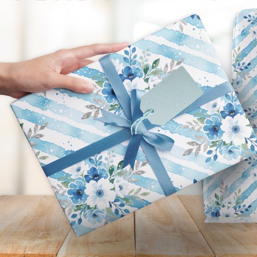 Elegant Blue Floral Watercolor Pattern Cadeaupapier