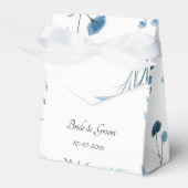 Elegant Blue Floral Wedding Bedankdoosjes (Voorkant Zijde)