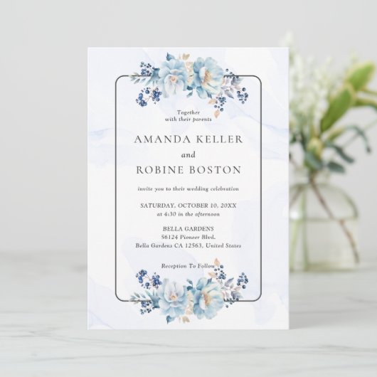 Elegant Blue Floral Wedding Invitation Kaart (Staand voorkant)