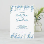Elegant Blue Floral Wedding Invitation Kaart (Staand voorkant)
