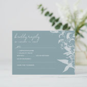 Elegant Blue Floral Wedding RSVP Card (Staand voorkant)