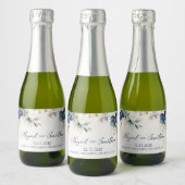 Elegant Blue Floral Winter Wedding Wine Label Sparkling Wijnetiket (Flessen)