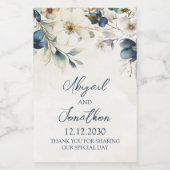 Elegant Blue Floral Winter Wedding Wine Label Wijn Etiket (Enkel label)