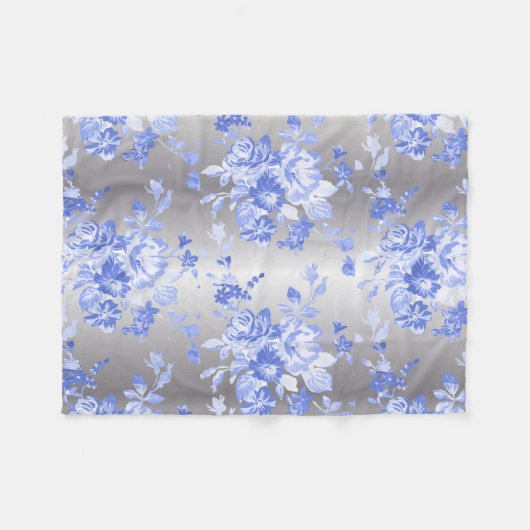 Elegant Blue Flowers op Silver Fleece (Voorkant (Horizontaal))