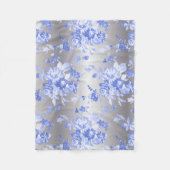 Elegant Blue Flowers op Silver Fleece (Voorkant)