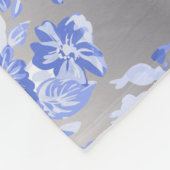 Elegant Blue Flowers op Silver Fleece Deken (Hoek)