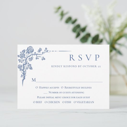 Elegant Blue French Garden Floral Wedding RSVP Kaartje (Staand voorkant)