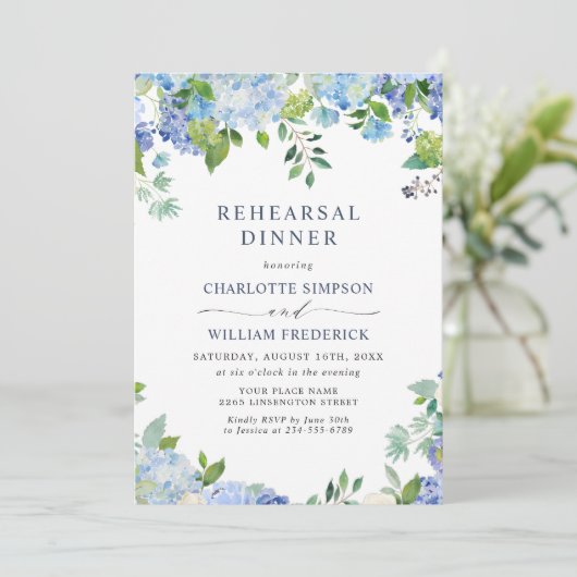 Elegant Blue Hydrangea Floral REHEARSAL DINNER Kaart (Staand voorkant)