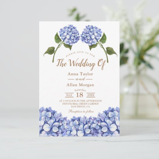 Elegant Blue Hydrangea Floral Wedding Invitation (Staand voorkant)