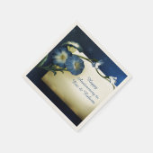 Elegant Blue Petunias Special Occasion Personalise Servet (Hoek)