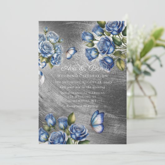 Elegant Blue Roses Butterfly Silver Wedding Kaart (Staand voorkant)