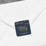 Elegant Blue Strings of Lights 30th Birthday Vierkante Sticker<br><div class="desc">Deze elegante 30th Birthday vierkante sticker is voorzien van tekenreeksen van lichten en het woord "Dertig" in faux goud tegen een donkerblauwe achtergrond. Bekijk hier andere overeenkomende items https://www.zazzle.com/collections/strings_of_lights_faux_gold_celebration_collection-119311942951401241?rf=238364477188679314 en pas deze aan met uw details door de plaatsaanduidingstekst te vervangen. Klik voor meer opties op de knop "Aanpassen". *Gelieve te...</div>