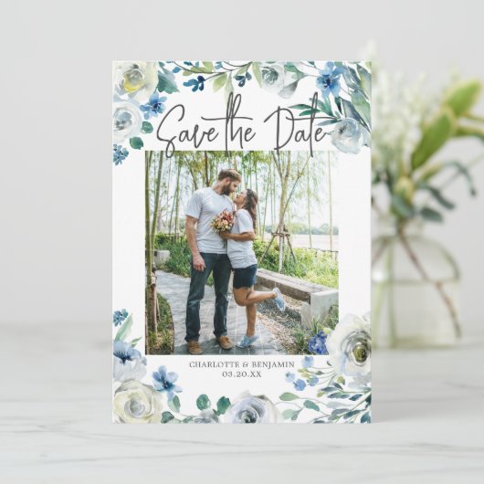Elegant Blue White Floral Verloving Foto Spring Save The Date (Staand voorkant)
